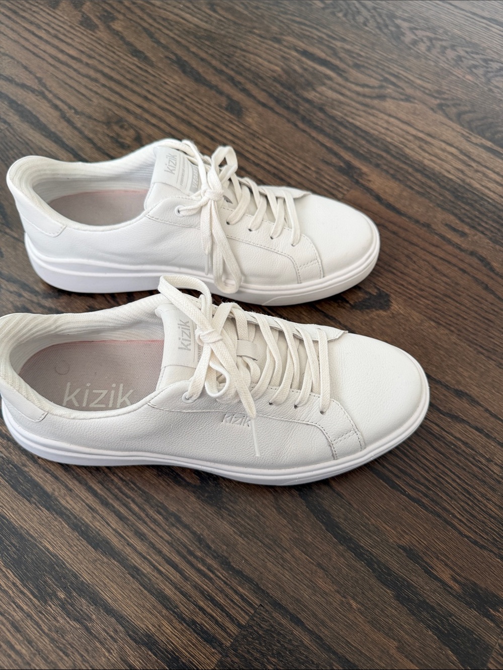 Kizik Women's White Vegas Lace-Up Athletic Sneakers